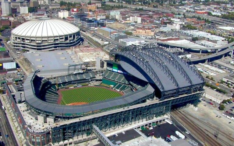 岩井明爱泰,次轮领先尹,天琪两杆,kaiyun·开云（中国）KaiYun官网,KaiYun开云娱乐,kaiyun·开云（中国）投注,kaiyun·开云（中国）平台,开云赛事直播,kaiyun·开云（中国）app下载